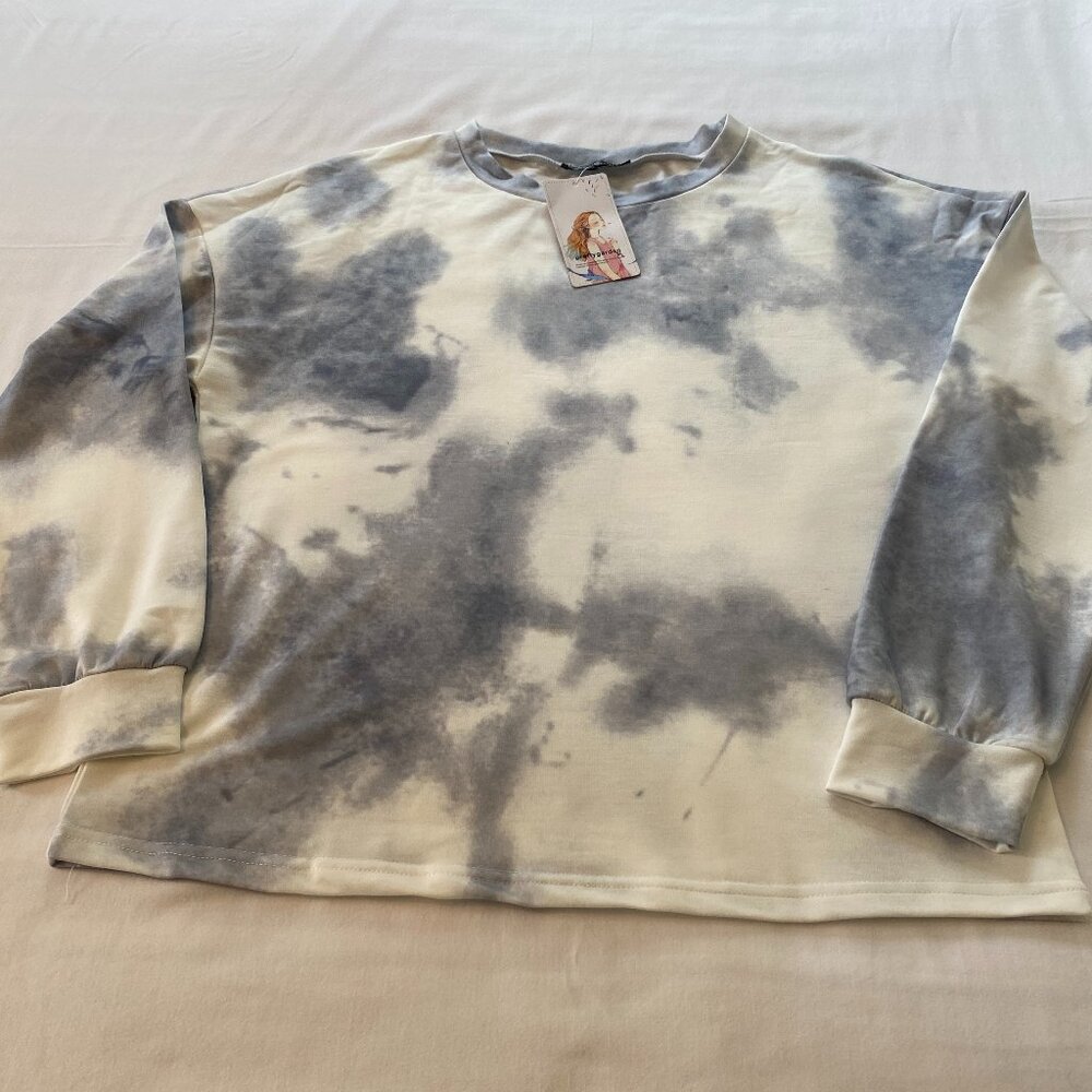 FINAL MARKDOWN -- Pretty Garden Blue Tie Dye Long Sleeved Shirt